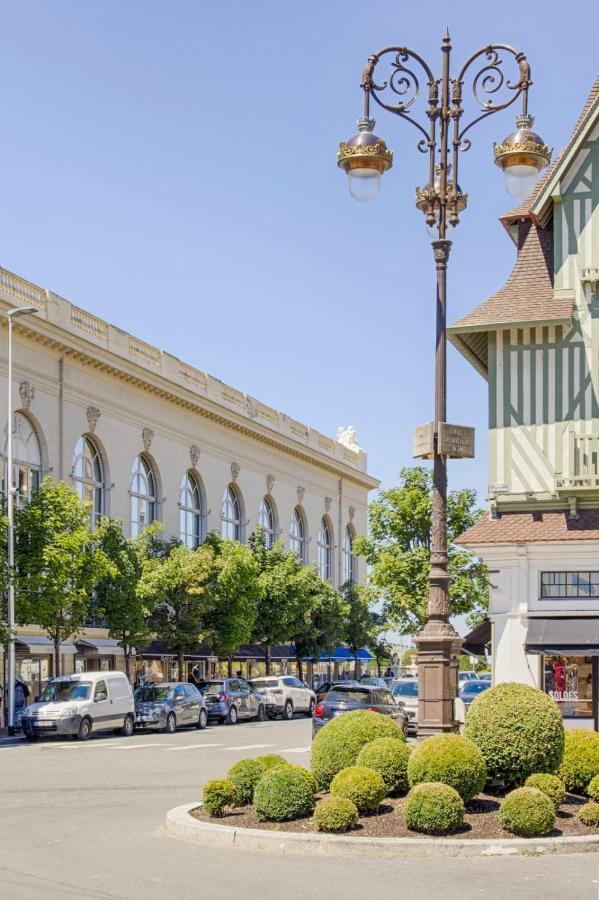 Les Cigognes - Deux Pieces - Deauville Centre Exterior foto